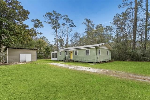Recently updated 3-bedroom, 1-bath home in Slidell offering - Beach Home for sale in Slidell, Louisiana on Beachhouse.com
