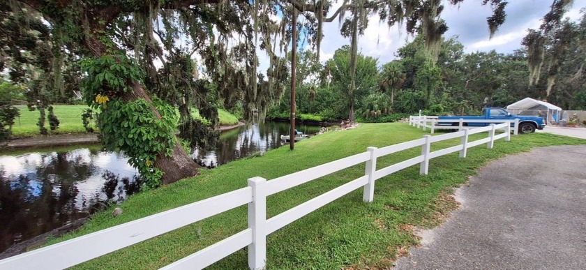 Nicely updated 2 bedroom 2 full bathroom with direct water view - Beach Home for sale in Riverview, Florida on Beachhouse.com
