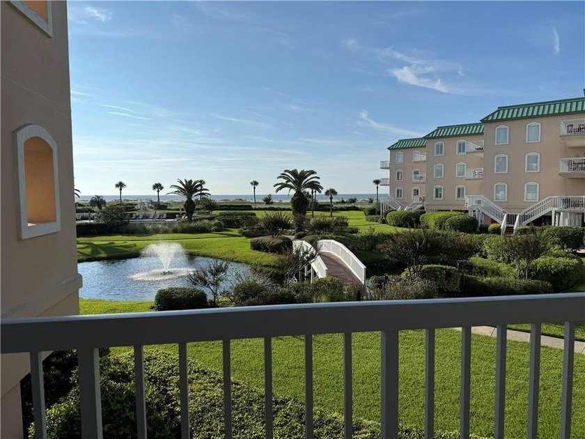 Spectacular Views from this beautifully renovated first floor - Beach Condo for sale in Saint Simons, Georgia on Beachhouse.com