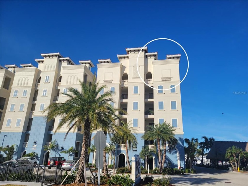 Available now... This is 1 of only 2 top floor end units in the - Beach Condo for sale in Venice, Florida on Beachhouse.com