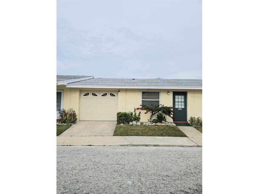 Welcome to this beautifully updated 1-bedroom, 1-bathroom villa - Beach Condo for sale in New Port Richey, Florida on Beachhouse.com