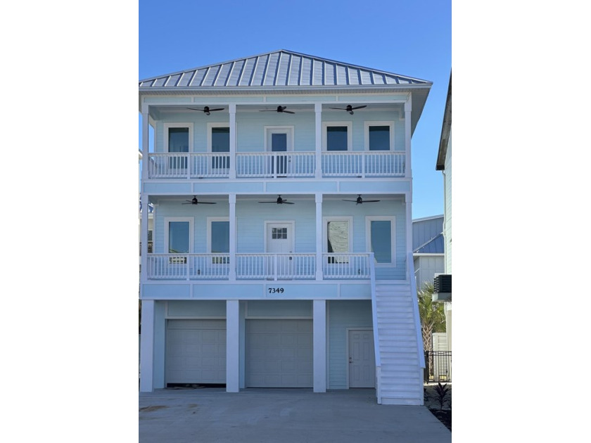 Brand new construction in the Grand Navarre Community, offering - Beach Home for sale in Navarre, Florida on Beachhouse.com