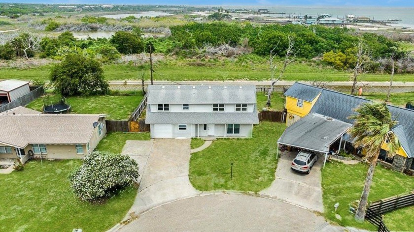 Open house, Sat., May 10th 10AM - 12PM.  Welcome to an - Beach Home for sale in Corpus Christi, Texas on Beachhouse.com