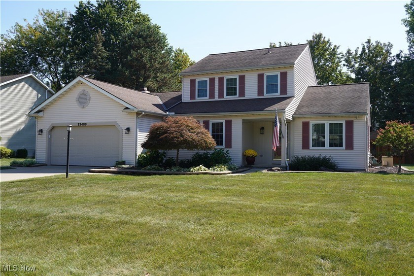Welcome to this meticulously maintained 3 bed, 3.5 bath home - Beach Home for sale in Avon Lake, Ohio on Beachhouse.com