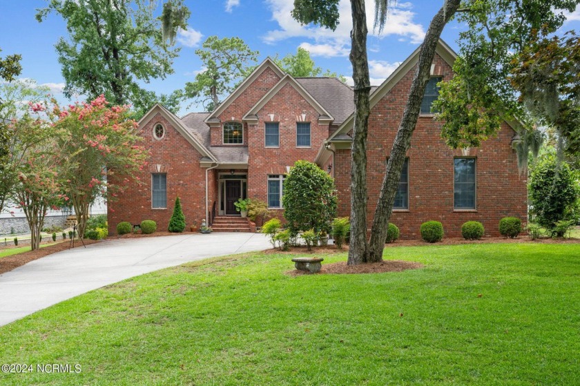 Trent Woods waterfront! Custom built brick two-story home - Beach Home for sale in Trent Woods, North Carolina on Beachhouse.com