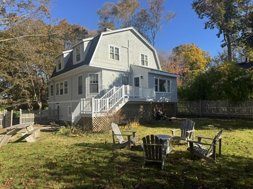 Freshly painted year-round home on Peaks Island Nestled on a - Beach Home for sale in Portland, Maine on Beachhouse.com