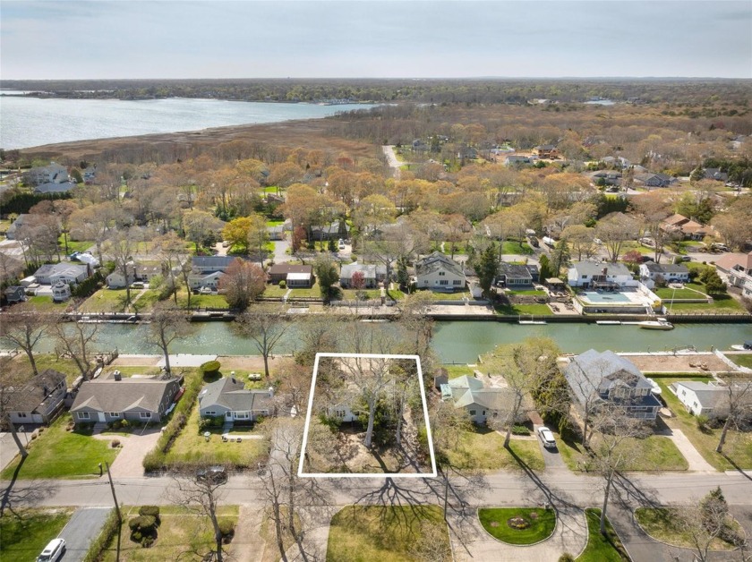 Located in the coveted Shinnecock Shores Beach Community, create - Beach Home for sale in East Quogue, New York on Beachhouse.com
