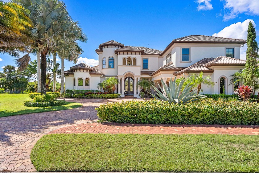 Discover true luxury in this stunning Arthur Rutenberg Estate - Beach Home for sale in Port Saint Lucie, Florida on Beachhouse.com