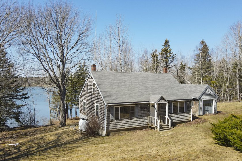 Incredible opportunity to live on the water in Maine! Rackliff - Beach Home for sale in Saint George, Maine on Beachhouse.com