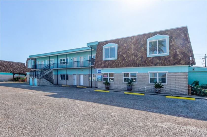 Unit 1 is a ground floor studio unit. Features include a - Beach Condo for sale in Port Aransas, Texas on Beachhouse.com