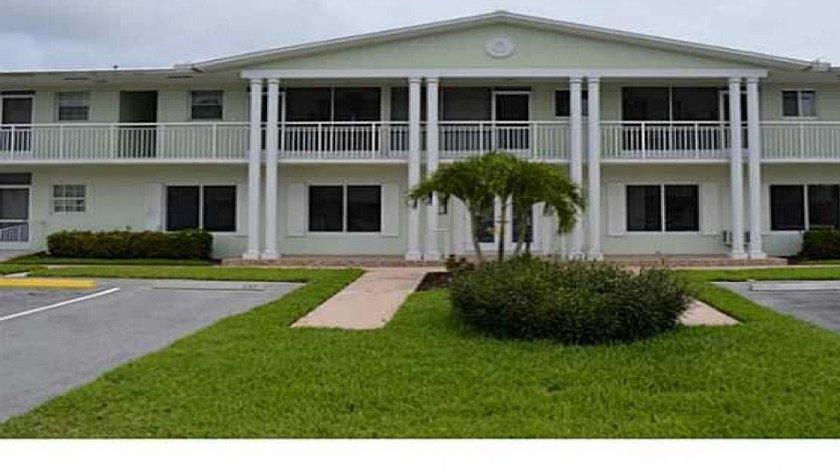 Beautiful 1 bedroom condo located in a highly sought-sfter ares - Beach Condo for sale in Lighthouse Point, Florida on Beachhouse.com