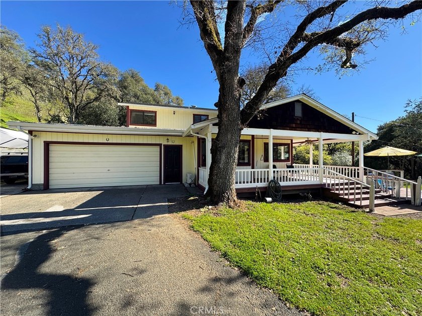Discover the rare blend of space, flexibility, and convenience - Beach Home for sale in Ukiah, California on Beachhouse.com