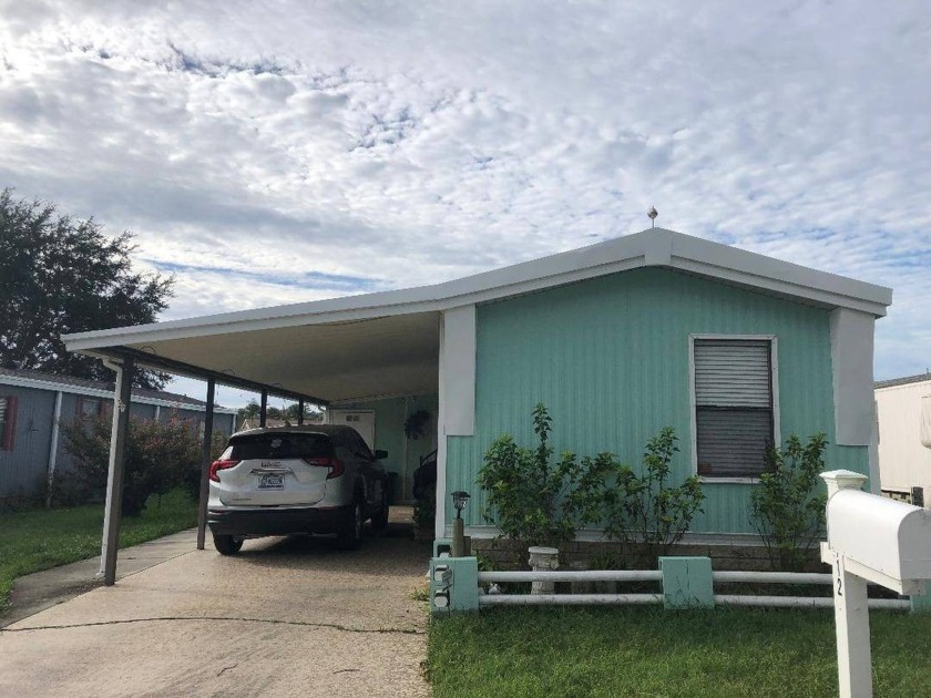 Water Front Home - Enjoy Beautiful View of Gorgeous East Lake! - Beach Home for sale in Hudson, Florida on Beachhouse.com