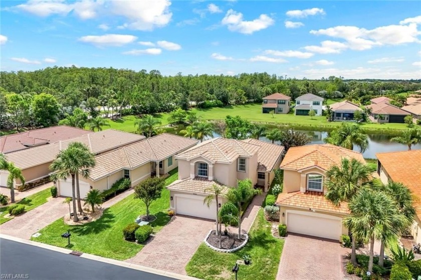 Looking for a quick move-in?  You've found it! Step into this - Beach Home for sale in Fort Myers, Florida on Beachhouse.com