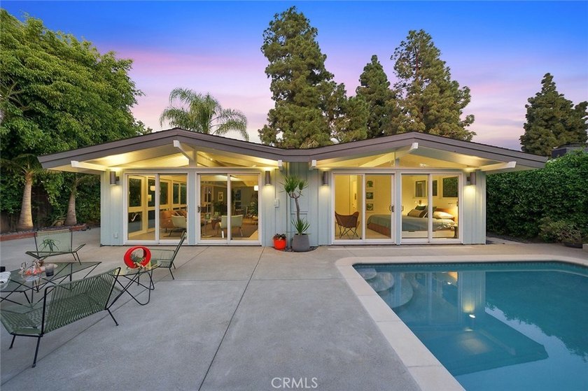 Tucked away in a quiet interior location in the heart of the - Beach Home for sale in Long Beach, California on Beachhouse.com