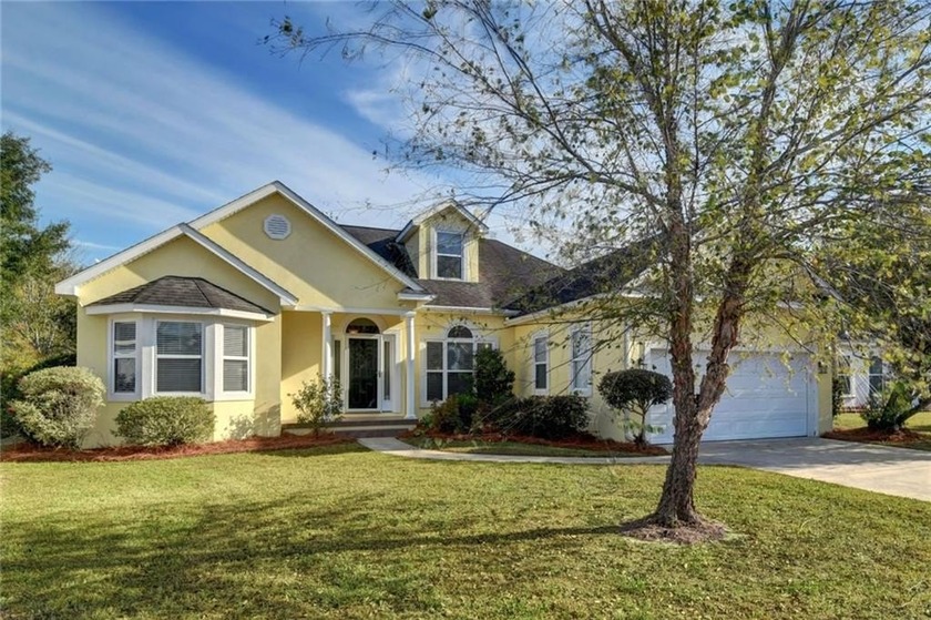 Home includes 4 Bedrooms and 2 Full Baths, Bonus Room/Office - Beach Home for sale in Brunswick, Georgia on Beachhouse.com