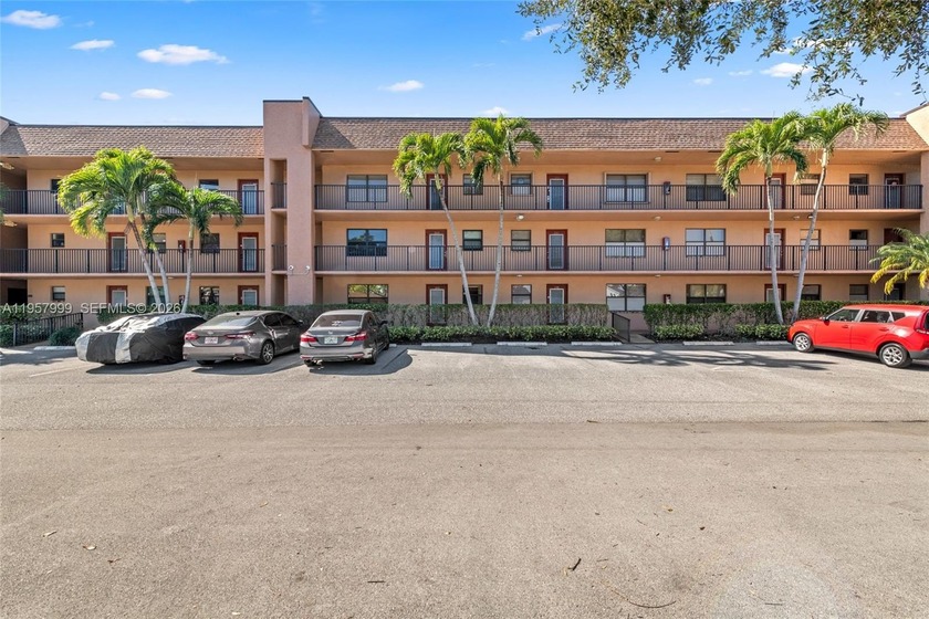 Wake up every day to lush golf course views in this beautifully - Beach Condo for sale in Sunrise, Florida on Beachhouse.com