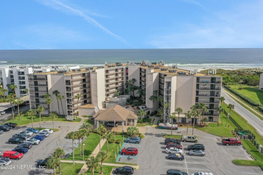 This 2-bedroom, 2-bathroom first-floor condo offers the perfect - Beach Condo for sale in St Augustine, Florida on Beachhouse.com