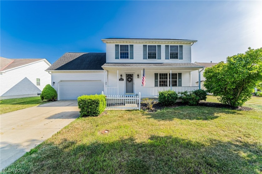 Welcome to this inviting 3-bedroom 4-bath home in Lighthouse - Beach Home for sale in Vermilion, Ohio on Beachhouse.com