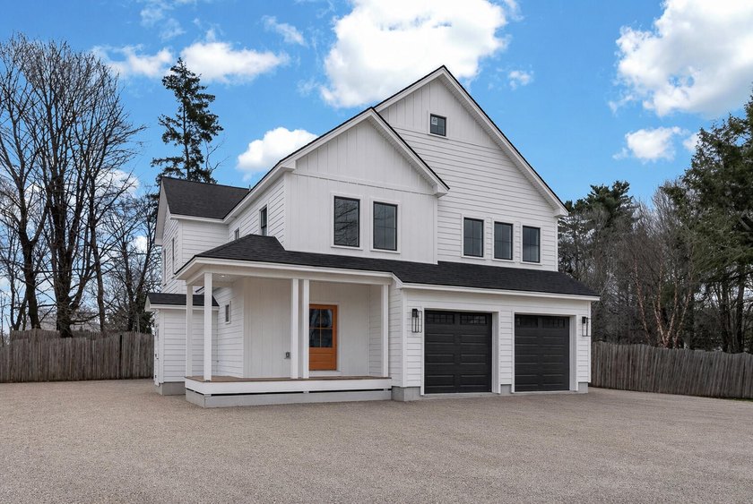 Welcome to effortless living in the heart of Yarmouth Village - Beach Home for sale in Yarmouth, Maine on Beachhouse.com