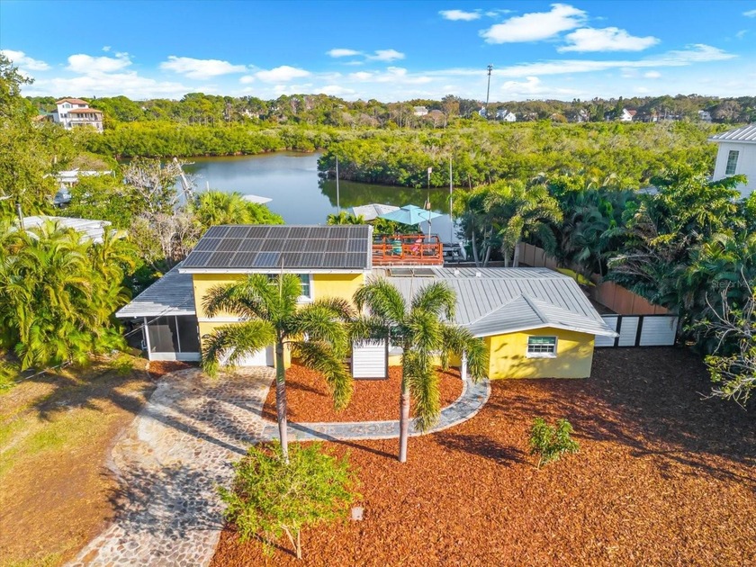 A rare waterfront masterpiece in Palm Harbor, perfectly - Beach Home for sale in Palm Harbor, Florida on Beachhouse.com