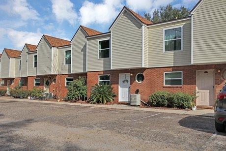 Welcome to the Garden Club neighborhood, a highly-sought after - Beach Home for sale in Panama City, Florida on Beachhouse.com