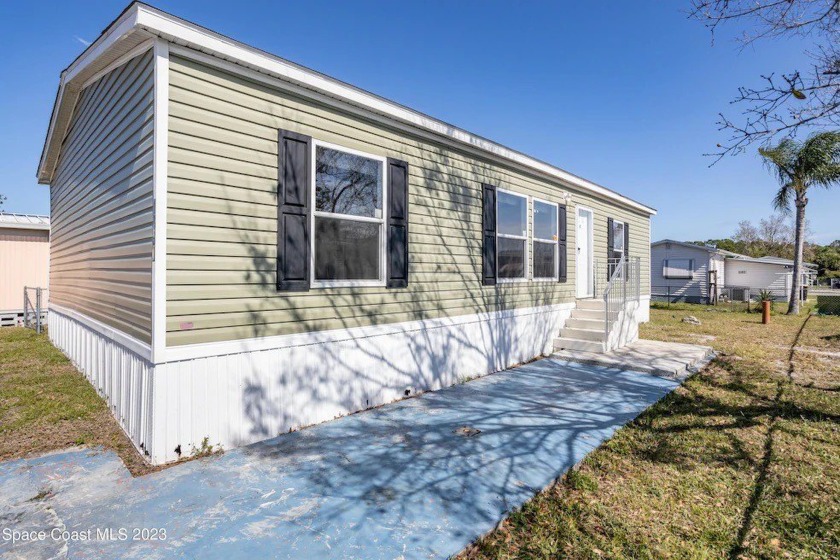 3/2- Premier 55+ Community - Melbourne, FL.  Reduce Price - - Beach Home for sale in Melbourne, Florida on Beachhouse.com