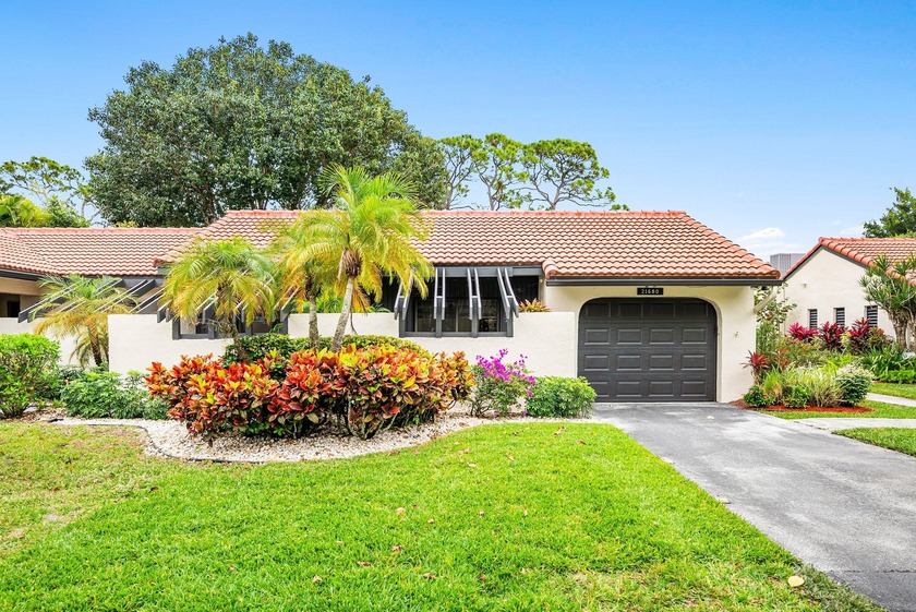 Welcome to this fully renovated 3-bedroom plus den, 2-bath - Beach Home for sale in Boca Raton, Florida on Beachhouse.com
