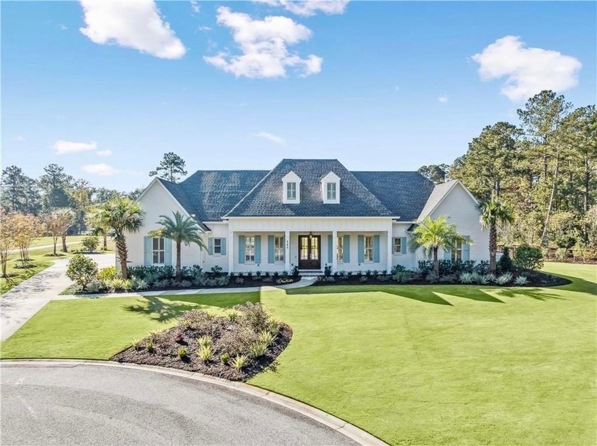 Sanctuary Cove places you in the heart of the Golden Isles--an - Beach Home for sale in Waverly, Georgia on Beachhouse.com