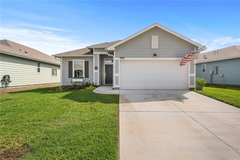 Nestled in the desirable Harbor Heights neighborhood of Aransas - Beach Home for sale in Aransas Pass, Texas on Beachhouse.com