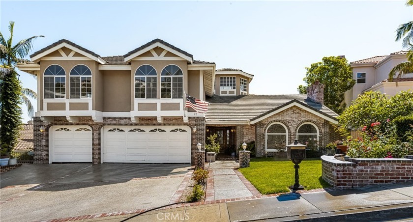 Welcome to Seapoint Estates in San Clemente! This custom 4,869 - Beach Home for sale in San Clemente, California on Beachhouse.com