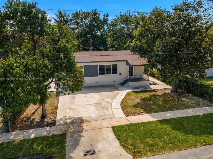 Fully remodeled 3 bed / 3 bath single-family home in the heart - Beach Home for sale in North Miami Beach, Florida on Beachhouse.com