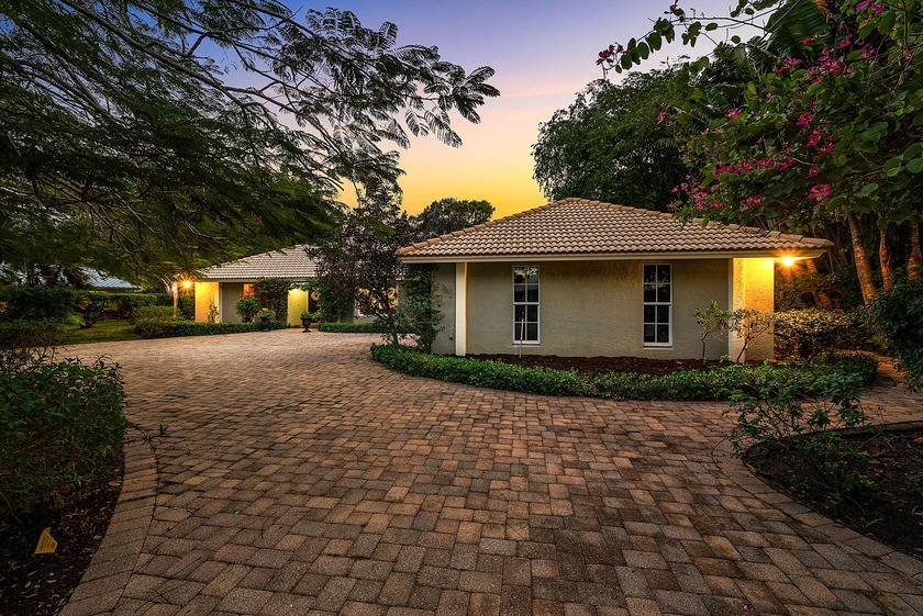 WOW! Endless possibilities await at 416 S Country Club Drive - Beach Home for sale in Atlantis, Florida on Beachhouse.com