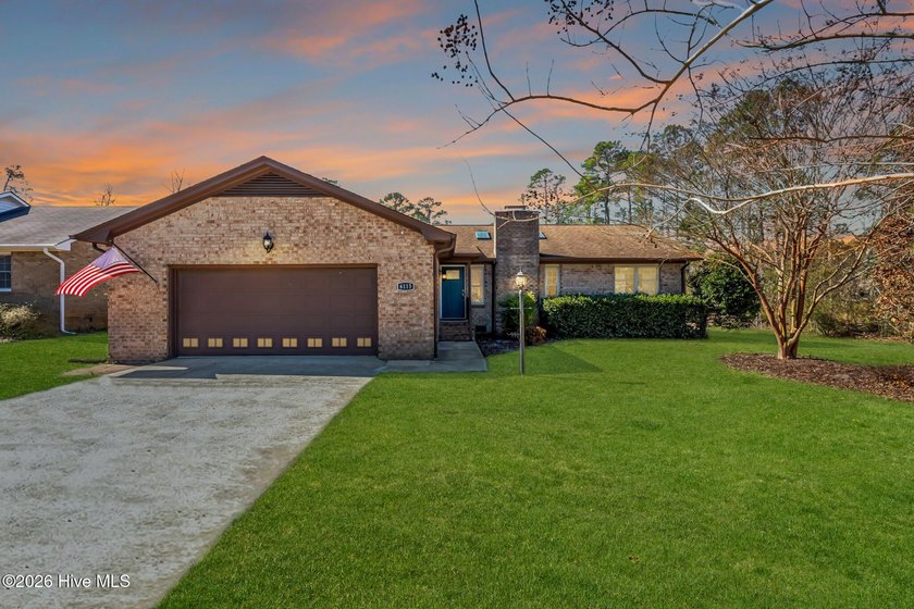 Feel instantly at home as you step into this bright, open - Beach Home for sale in New Bern, North Carolina on Beachhouse.com