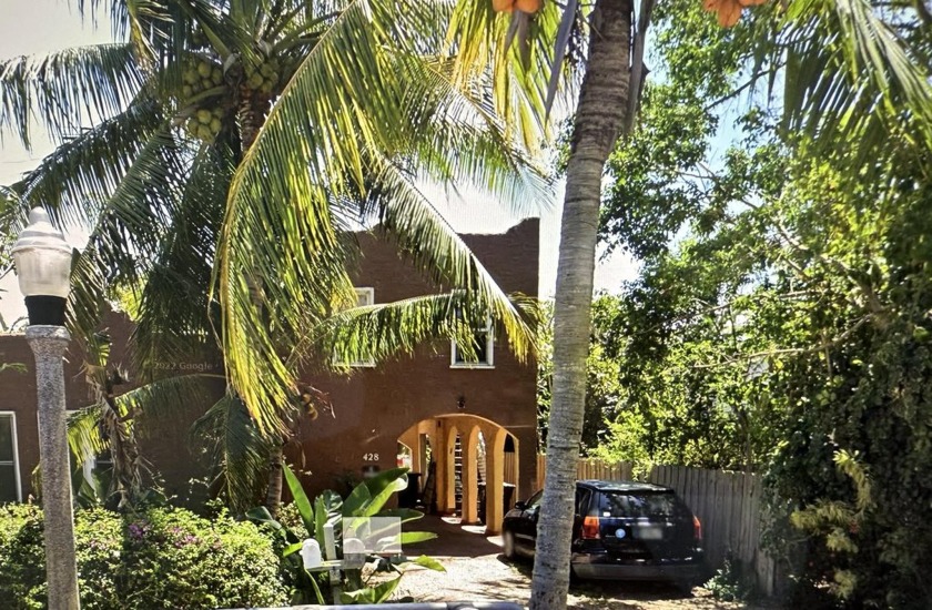 428 El Prado - Beach Townhome/Townhouse for sale in West Palm Beach, Florida on Beachhouse.com