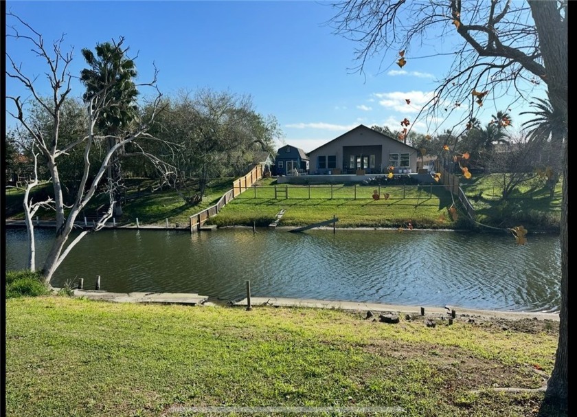 Rare waterfront lot on the canal in Flour Bluff. One of the - Beach Lot for sale in Corpus Christi, Texas on Beachhouse.com
