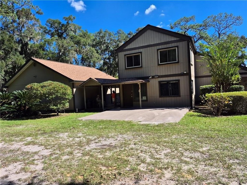Welcome to an inviting coastal country estate tucked away near - Beach Home for sale in Darien, Georgia on Beachhouse.com