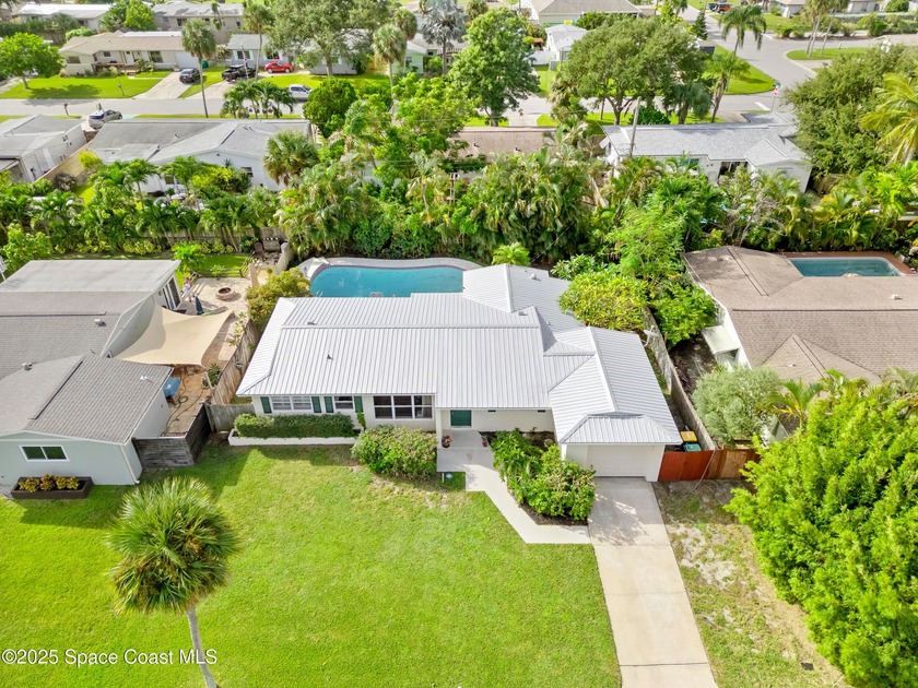 This home can be purchased with no income verification needed - Beach Home for sale in Satellite Beach, Florida on Beachhouse.com