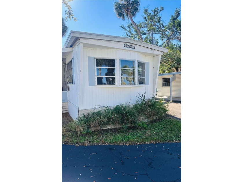 Welcome to Sea Horse Community, a private slice of paradise in - Beach Home for sale in St. Petersburg, Florida on Beachhouse.com