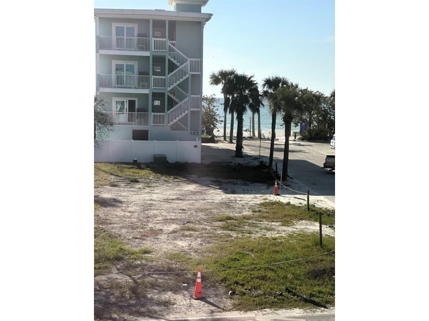 Incredible Indian Rocks Beach location! This lot is on the - Beach Lot for sale in Indian Rocks Beach, Florida on Beachhouse.com