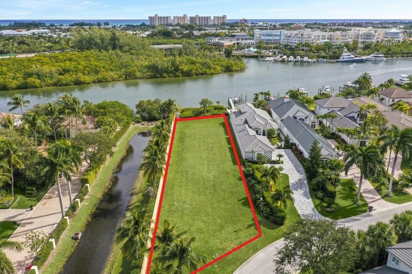 Deep water ICW no wake zone, no fixed bridges, minutes to the - Beach Lot for sale in Jupiter, Florida on Beachhouse.com