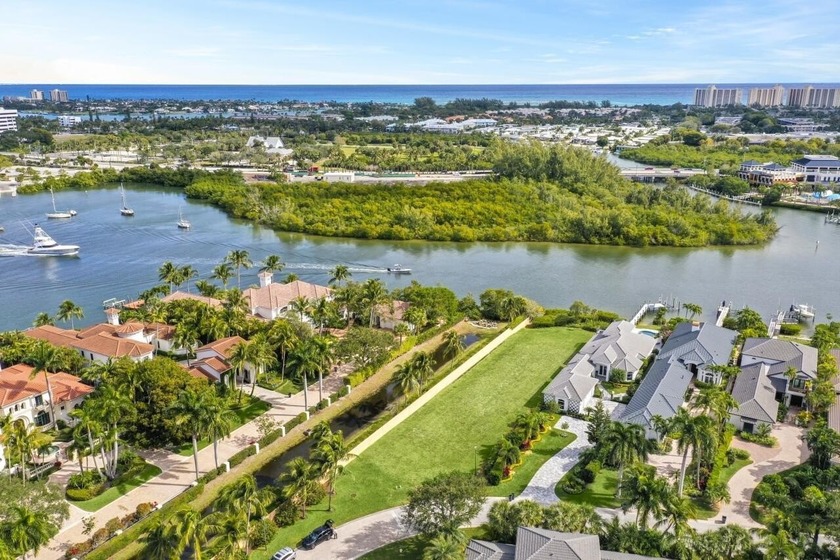 Deep water ICW no wake zone, no fixed bridges, minutes to the - Beach Lot for sale in Jupiter, Florida on Beachhouse.com