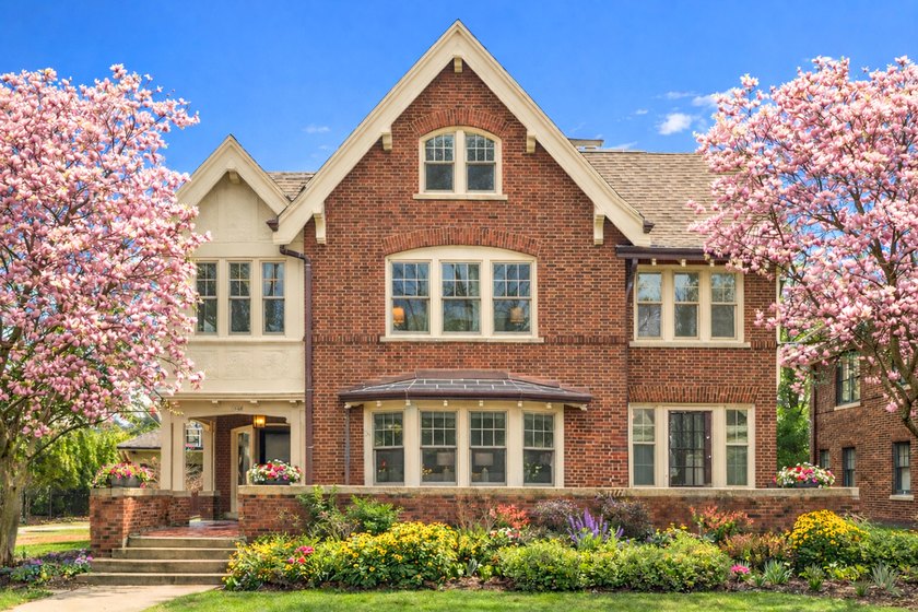 Gorgeous, fresh East Side home on one of the best blocks! Enter - Beach Home for sale in Milwaukee, Wisconsin on Beachhouse.com