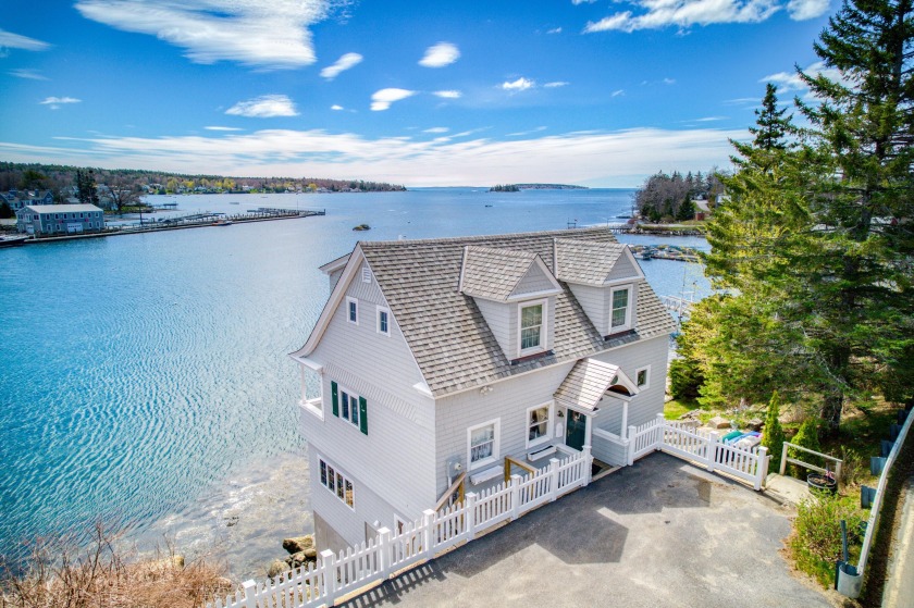 Perched above the waters of Mill Cove, Boothbay Harbor, this - Beach Home for sale in Boothbay Harbor, Maine on Beachhouse.com
