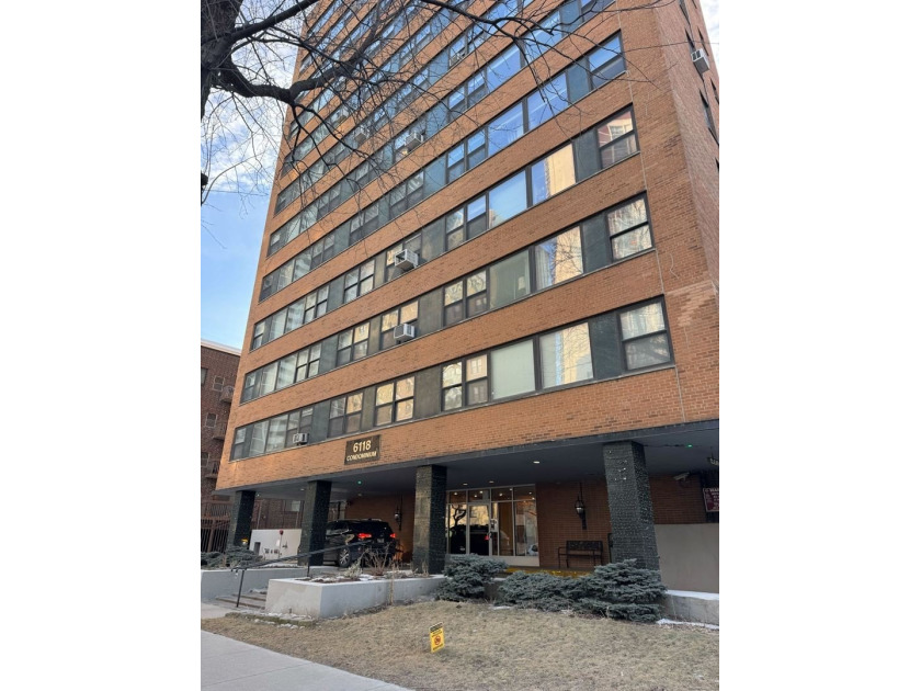 Welcome to this value-add opportunity with Lake Michigan views - Beach Condo for sale in Chicago, Illinois on Beachhouse.com