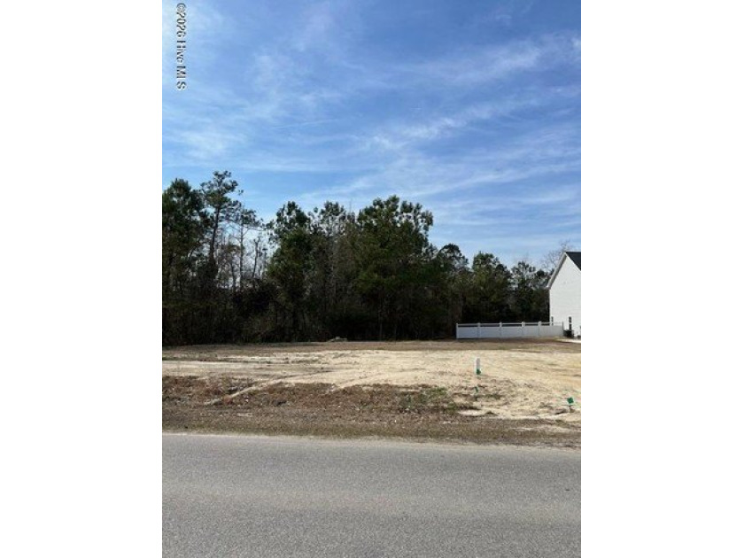 Over 3 acre homesite on a high lot on Slocum Creek. One acre is - Beach Acreage for sale in Havelock, North Carolina on Beachhouse.com