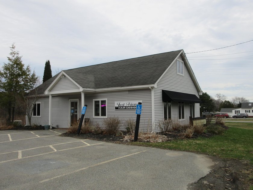 Great opportunity to own a property in commercial/residential - Beach Commercial for sale in Rockland, Maine on Beachhouse.com