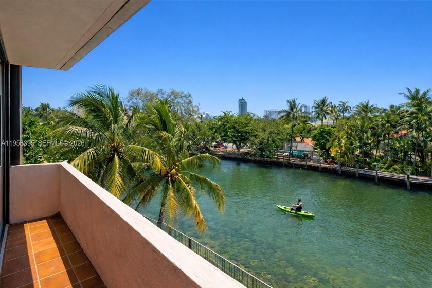 Updated and spacious 1-bedroom, 1-bath residence with peaceful - Beach Condo for sale in Miami Beach, Florida on Beachhouse.com