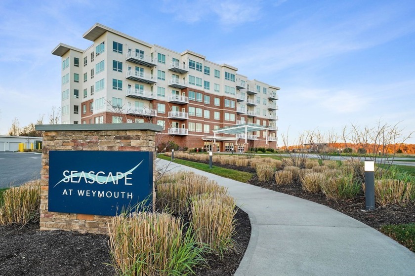 The Seascape in Weymouth exudes luxury waterfront living at it's - Beach Condo for sale in Weymouth, Massachusetts on Beachhouse.com