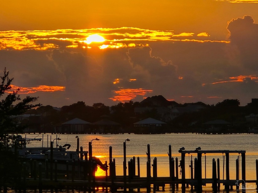 BRAND NEW HVAC SYSTEM with a 10 year transferrable warranty!! - Beach Home for sale in Perdido Key, Florida on Beachhouse.com